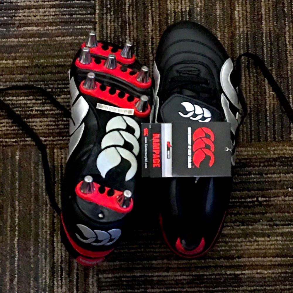 Rugby cleats